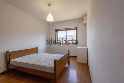 Apartamento T2 para Venda em São Vicente (Braga)