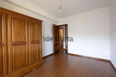 Apartamento T2 para Venda em São Vicente (Braga)