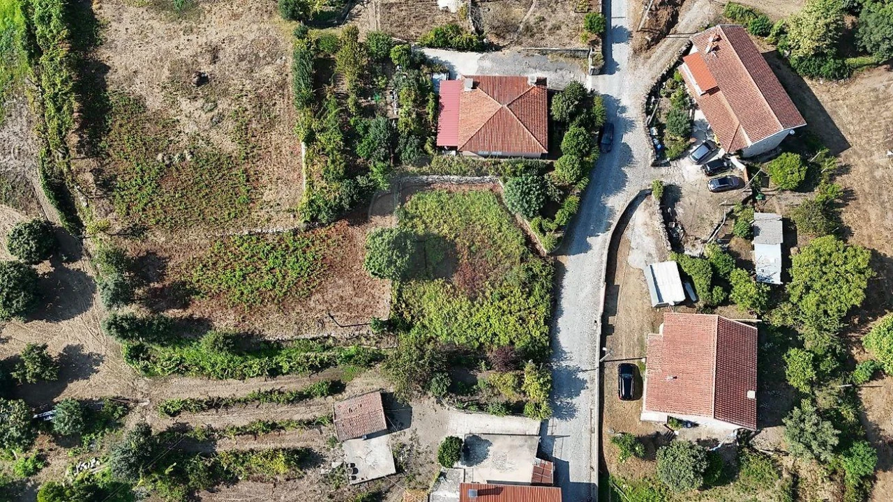 Terreno para Venda em Vila Verde e Barbudo Foto 20