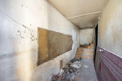 Prédio para Venda em Oliveira, São Paio e São Sebastião