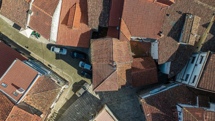 Prédio para Venda em Oliveira, São Paio e São Sebastião Foto 7