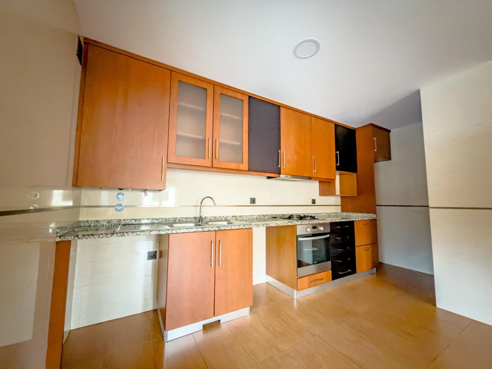 Apartamento T2 para Venda em Guarda Foto 11