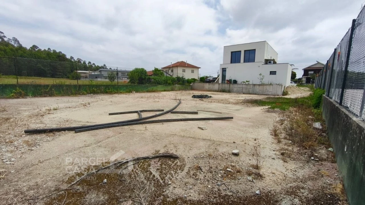 Terreno para Venda em Abade de Neiva Foto 13