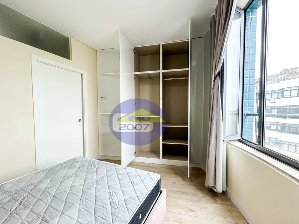 Apartamento T2 para Venda em Cedofeita, Santo Ildefonso, Sé, Miragaia, São Nicolau e Vitória Foto 18