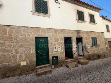 Moradia T3 para Venda em Alpedrinha