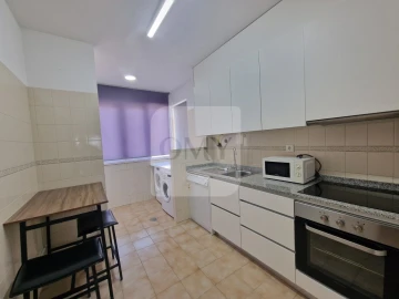 Apartamento T2 para Arrendamento em Lordelo