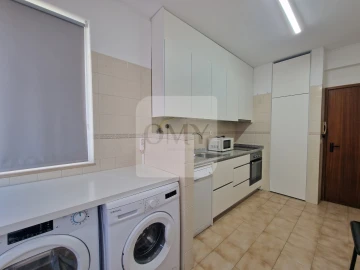 Apartamento T2 para Arrendamento em Lordelo