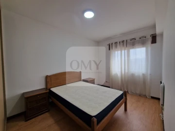 Apartamento T2 para Arrendamento em Lordelo