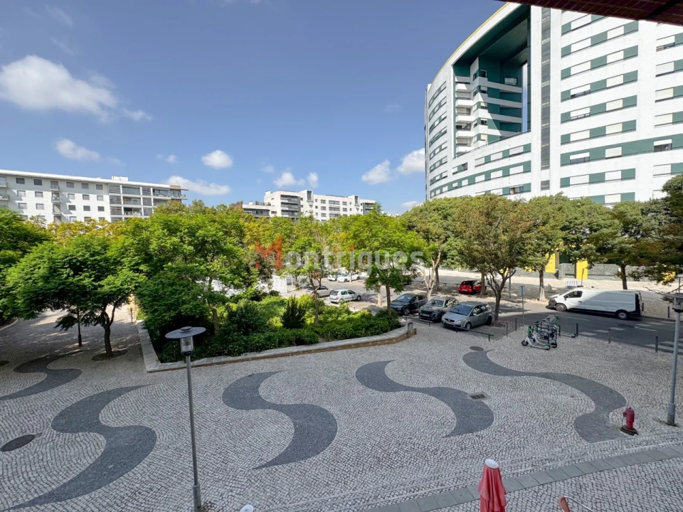 Apartamento T3 para Venda em Parque das Nações Foto 21
