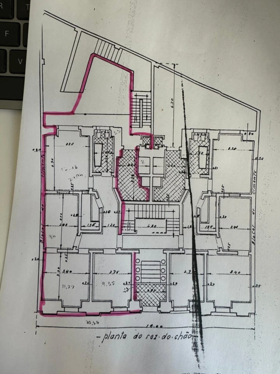 Apartamento T2 para Arrendamento em Santo António Planta 1