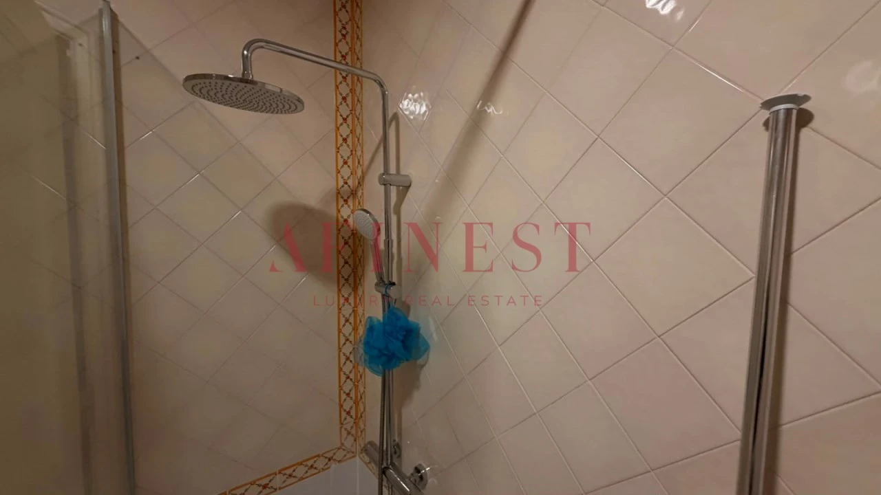 Apartamento T4 para Venda em Carcavelos e Parede Foto 14