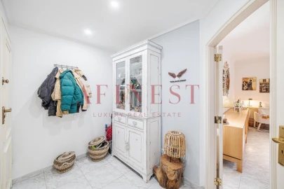 Apartamento T4 para Venda em Carcavelos e Parede