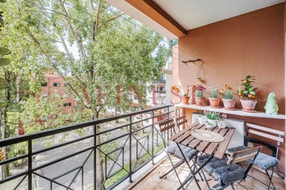 Apartamento T4 para Venda em Carcavelos e Parede