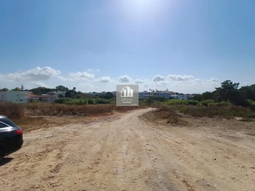 Terreno para Venda em Caparica e Trafaria