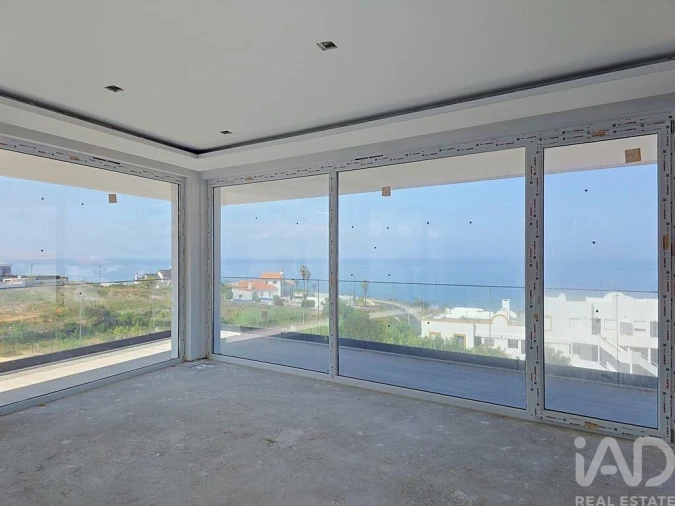 Apartamento T1 para Venda em Ericeira Foto 12