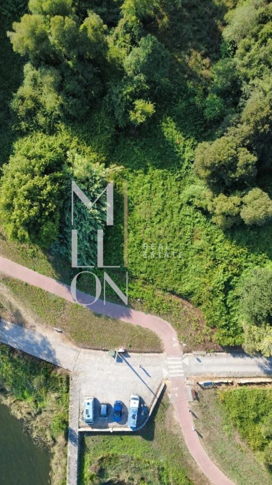 Terreno para Venda em Gondarem Foto 4