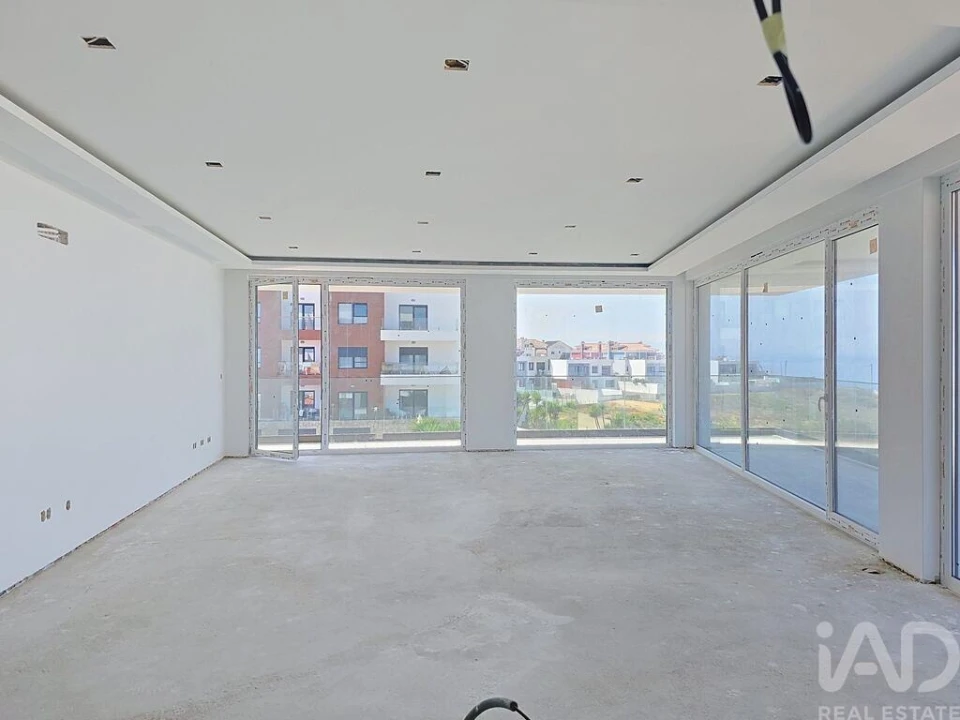 Apartamento T3 para Venda em Ericeira Foto 11