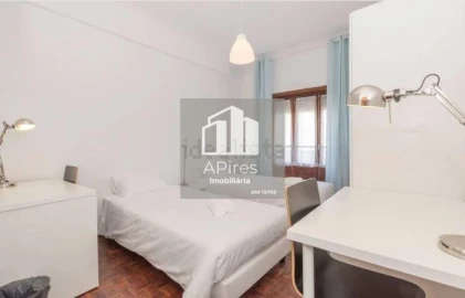 Apartamento T3 para Venda em Costa da Caparica