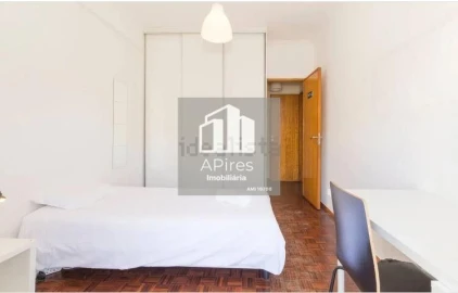 Apartamento T3 para Venda em Costa da Caparica