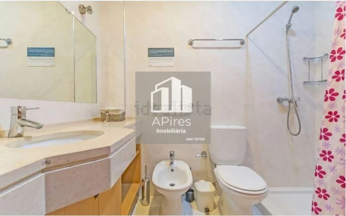 Apartamento T3 para Venda em Costa da Caparica Foto 14