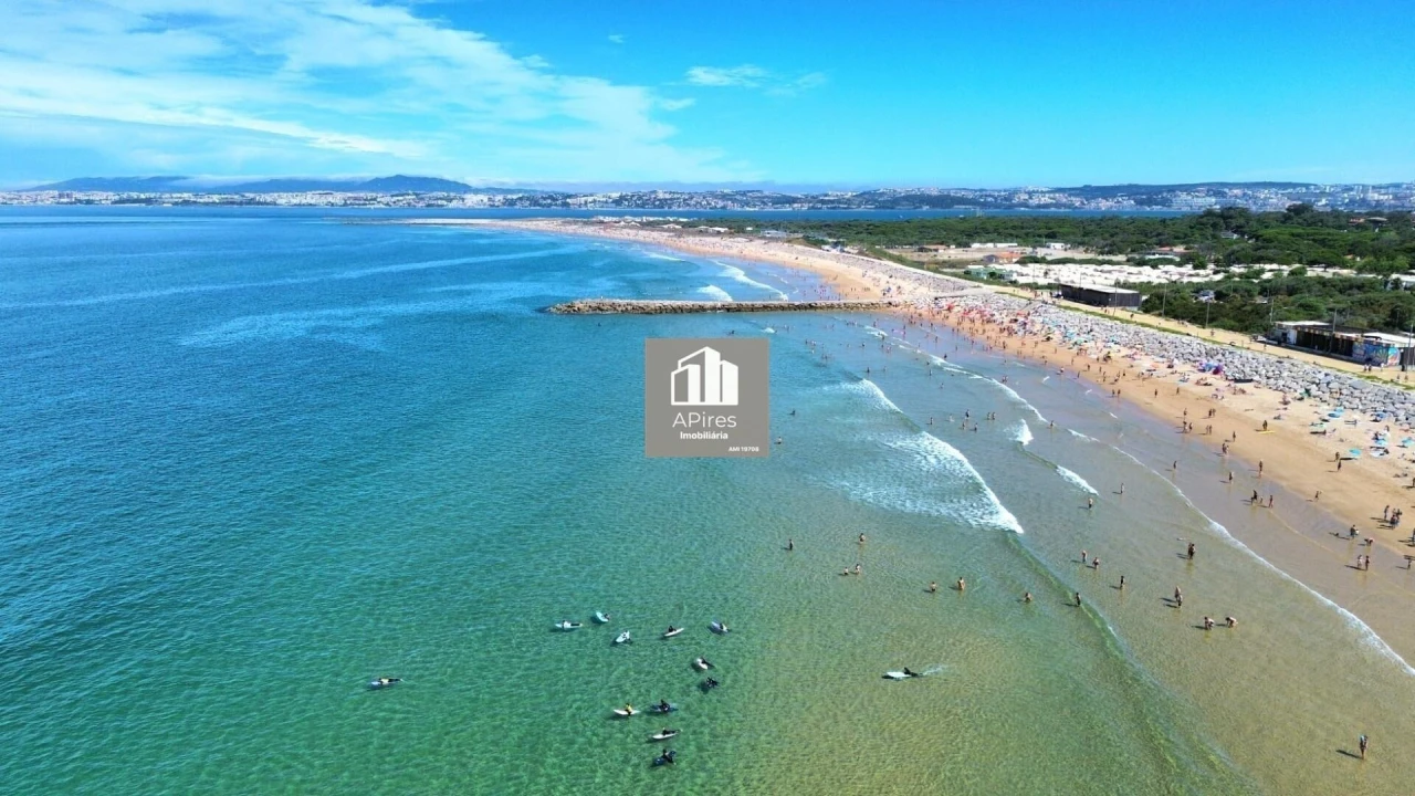 Apartamento T3 para Venda em Costa da Caparica Foto 21