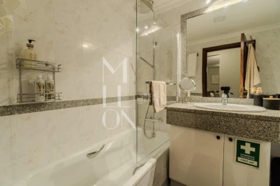 Apartamento T1 para Venda em Caniço