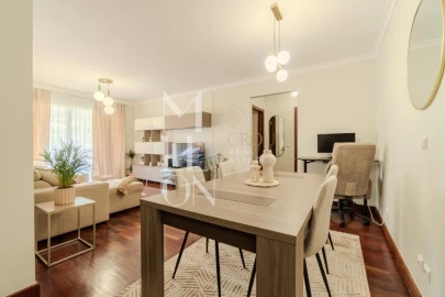 Apartamento T1 para Venda em Caniço