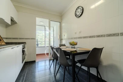 Apartamento T1 para Venda em Caniço