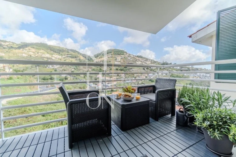 Apartamento T1 para Venda em Caniço Foto 41