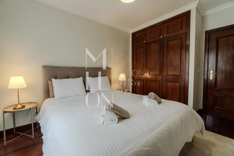 Apartamento T1 para Venda em Caniço Foto 23