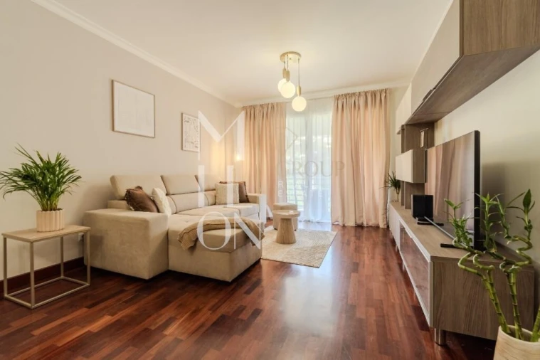 Apartamento T1 para Venda em Caniço Foto 11