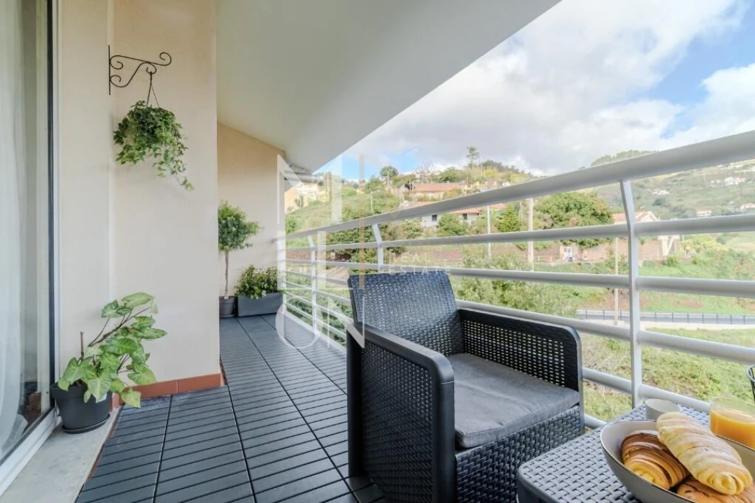 Apartamento T1 para Venda em Caniço Foto 40
