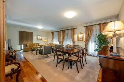 Apartamento T4 para Venda em Ermesinde