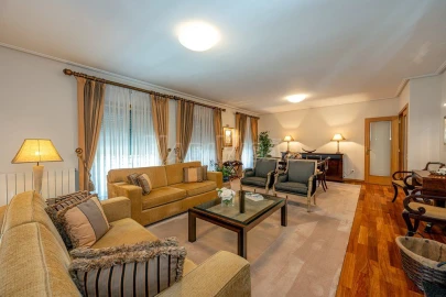 Apartamento T4 para Venda em Ermesinde