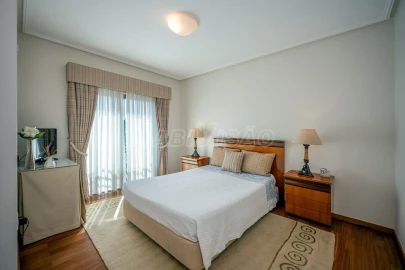 Apartamento T4 para Venda em Ermesinde