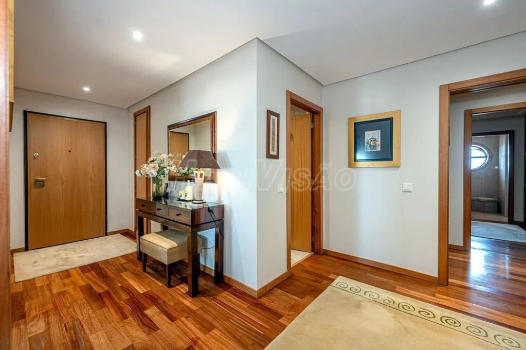Apartamento T4 para Venda em Ermesinde Foto 1