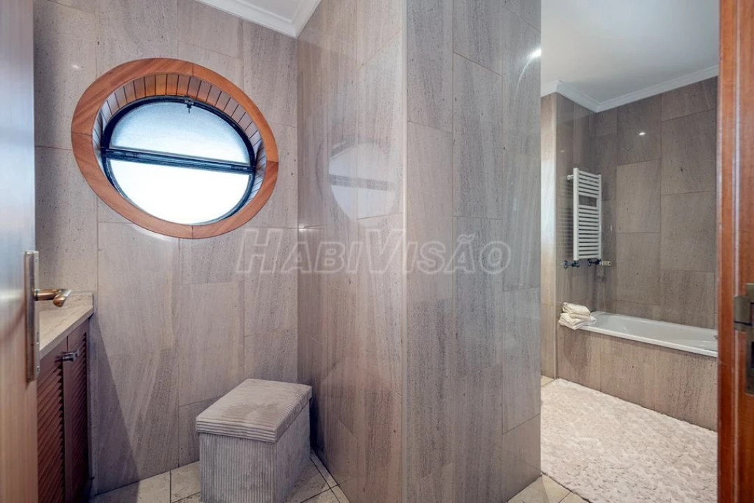 Apartamento T4 para Venda em Ermesinde Foto 14