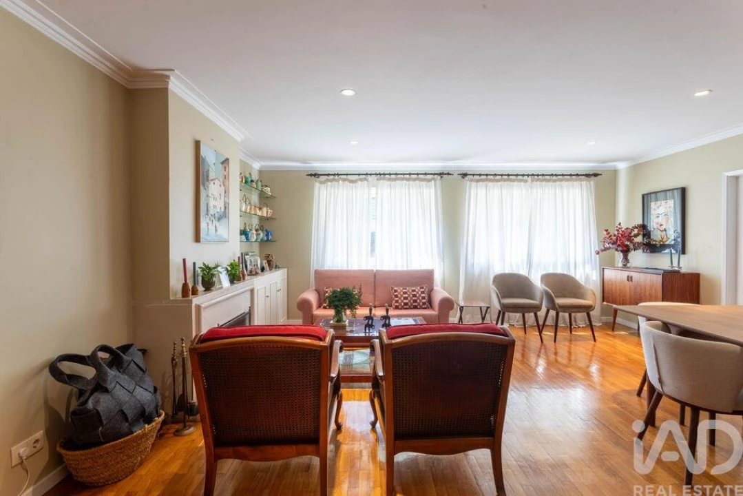 Apartamento T3 para Venda em Ramalde Foto 5