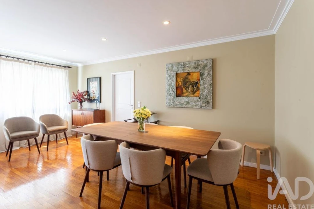 Apartamento T3 para Venda em Ramalde Foto 6