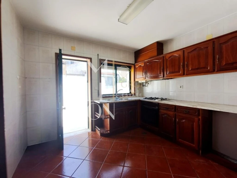 Moradia T2 para Venda em Vila Nova de Famalicão e Calendário Foto 14