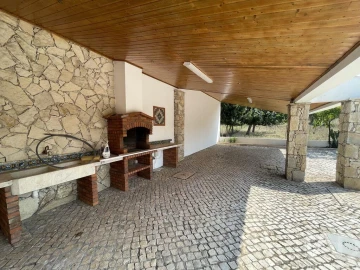 Moradia T4 para Venda em Fatima