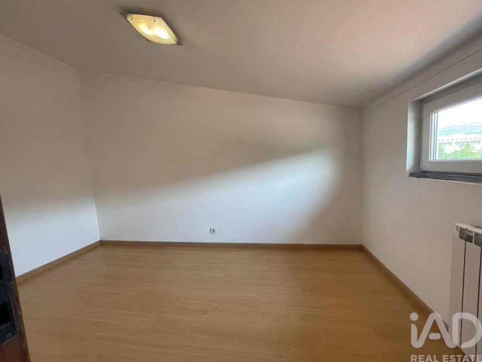 Moradia T4 para Venda em Fatima Foto 17