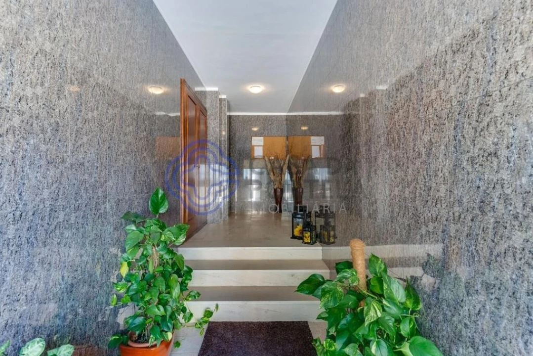 Apartamento T2 para Venda em Custóias, Leça do Balio e Guifões Foto 2