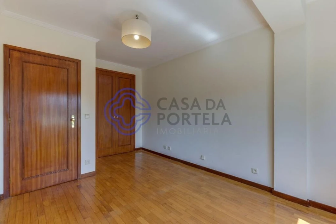 Apartamento T2 para Venda em Custóias, Leça do Balio e Guifões Foto 32