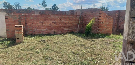 Moradia T3 para Venda em Santa Comba Dão e Couto do Mosteiro