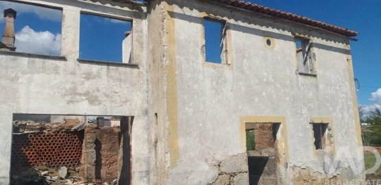 Moradia T3 para Venda em Santa Comba Dão e Couto do Mosteiro