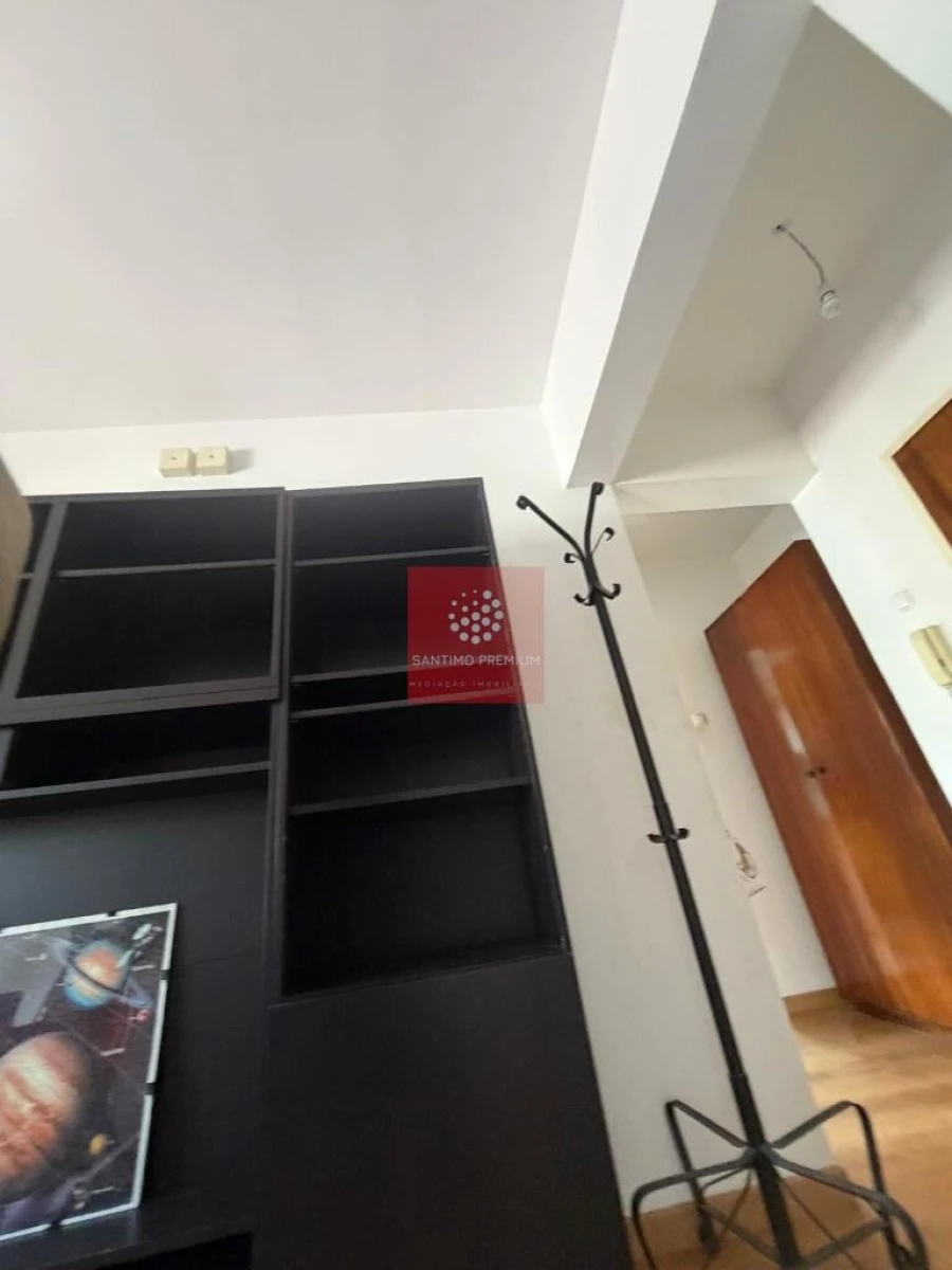 Apartamento T2 para Venda em Alfragide Foto 10
