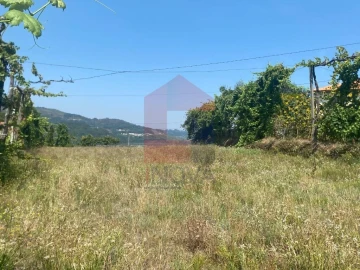 Terreno para Venda em Sande, Vilarinho, Barros e Gomide