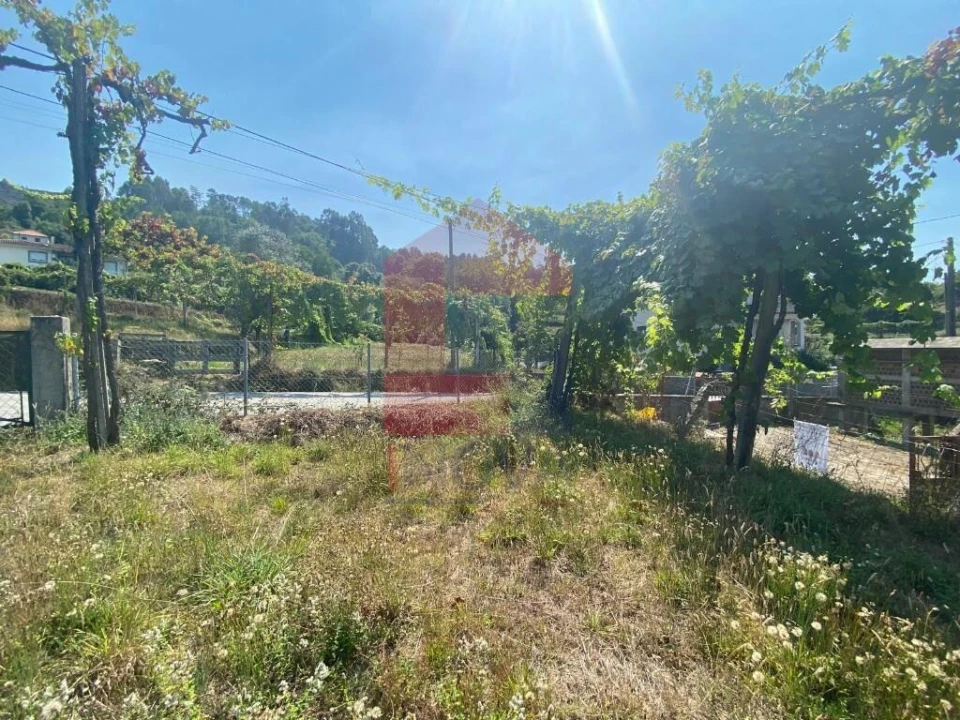 Terreno para Venda em Sande, Vilarinho, Barros e Gomide Foto 4
