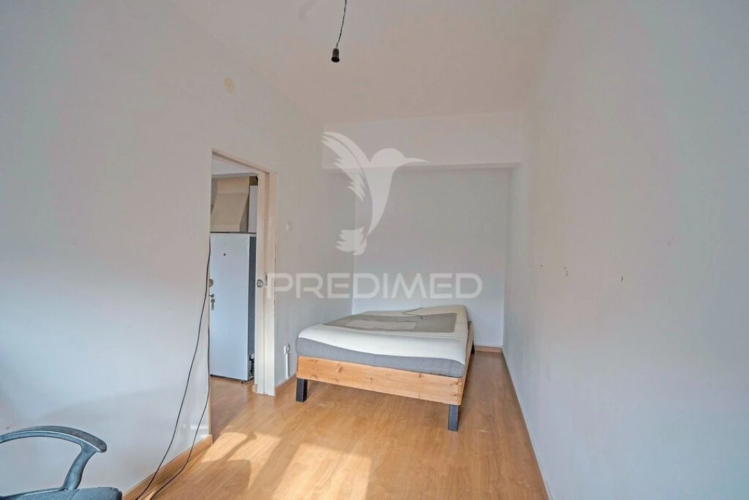 Apartamento T1 para Venda em Alfragide Foto 4